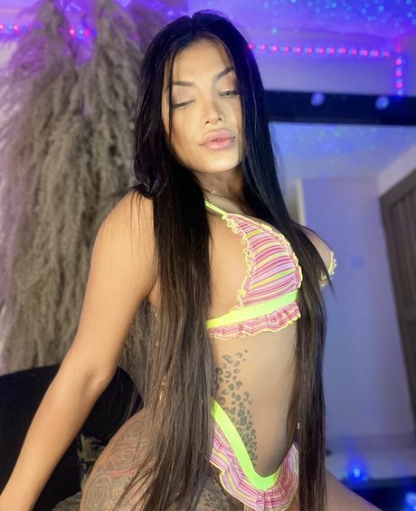 kittyhotts model sexy image