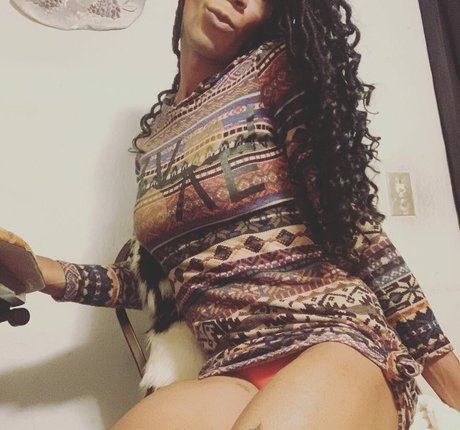 Capri Starr pornstar exclusive photos