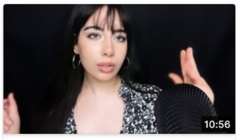 Shiny ASMR top pornstar picture