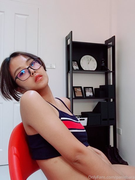 Panidsara Nakha sexy actress img