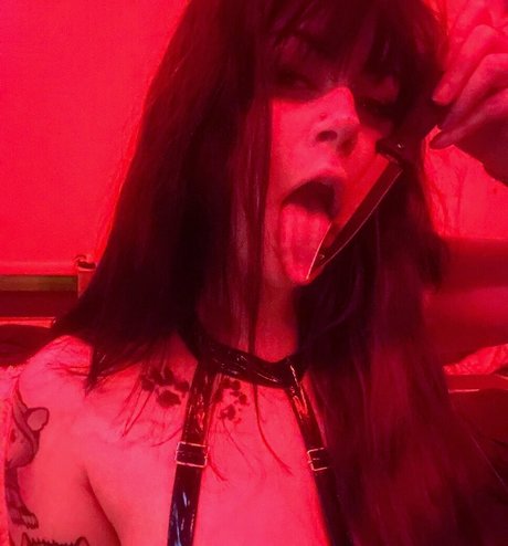 SleepiSocialist pretty pornstar photos