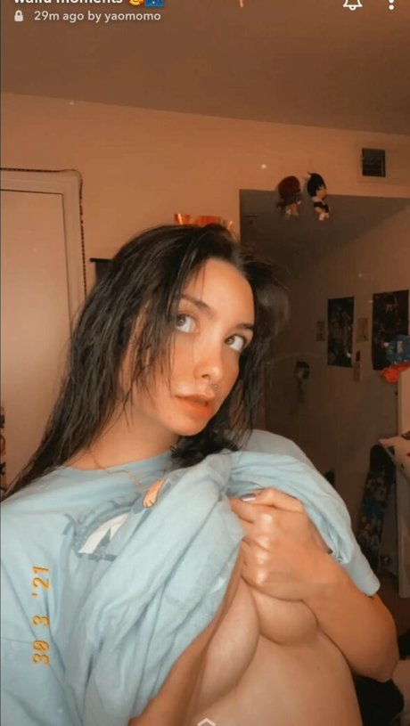 irlyaomomo nudes star gallery