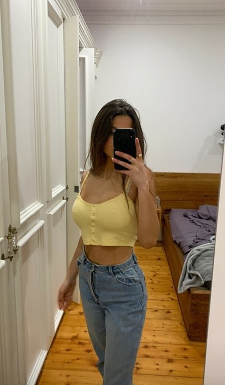 Alexandra Malliaras porn actress images