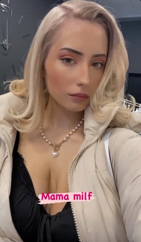 Athenacosplay high quality pornstar image