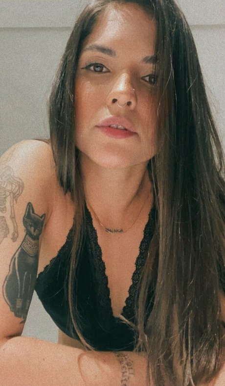 Julieta Baldon star high quality pictures