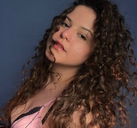 Ana Bluhen art actress photos