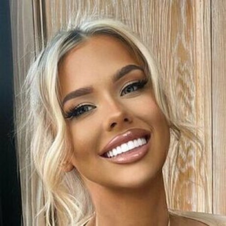 Sylvija Vasilevska perfect star photos