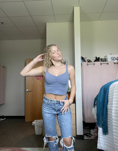 Statewins star nudes picture