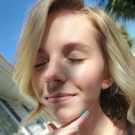 MissClick star nude photos