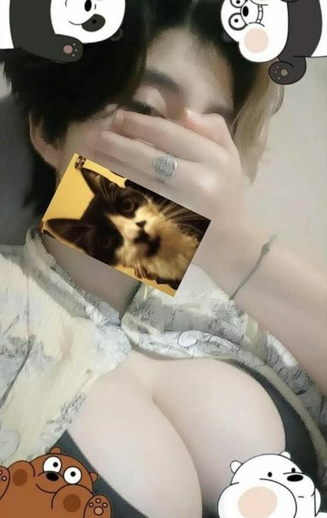 Mafuyh nudes actress photo