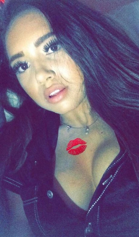 Shari G beautiful pornstar pics