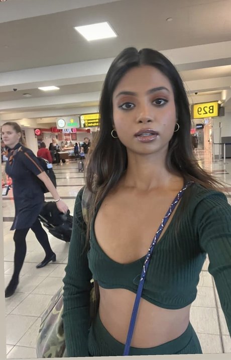 Shaun Romy porn model img