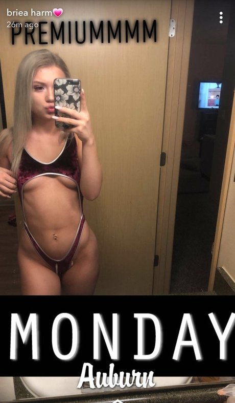 Briea Harm pornographic actress pics