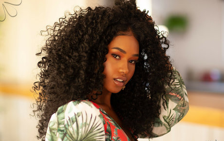 Railelli Leon erotic star img