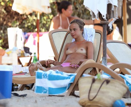 royals star naked archive