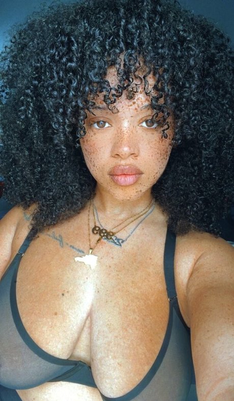 Tysorosey nudes star galleries