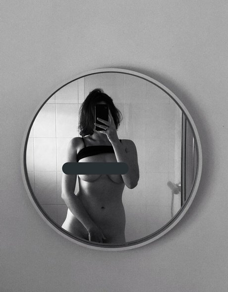 Katevmodel star hot photos