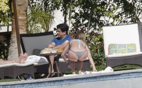 Jennifer Anniston pretty pornstar image