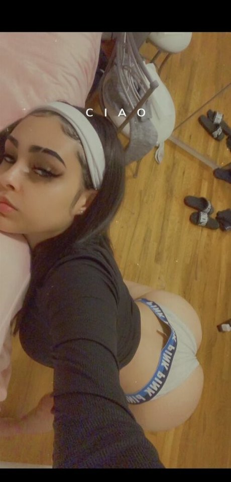 WinterTheBrat exclusive model pic