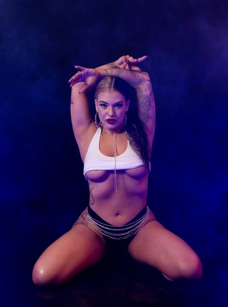 Shaul Guerrero free pornstar images