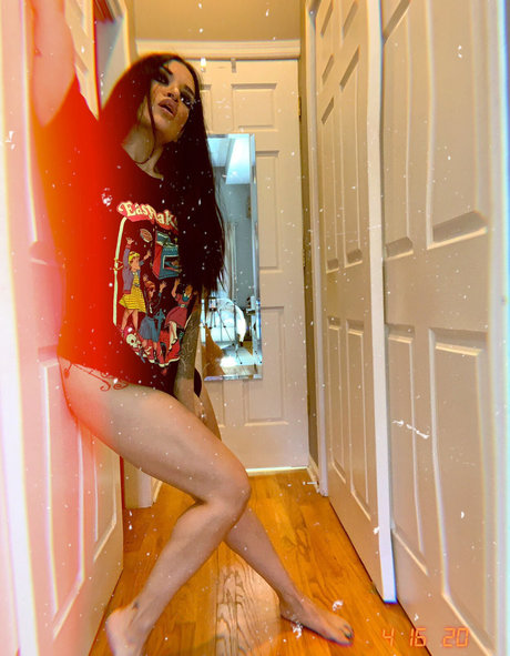 Shaul Guerrero adult actress gallery