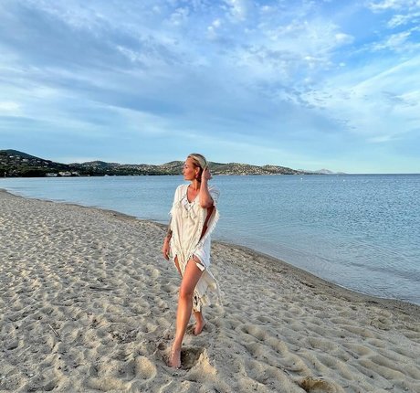 Sarah Connor pornstar high quality picture