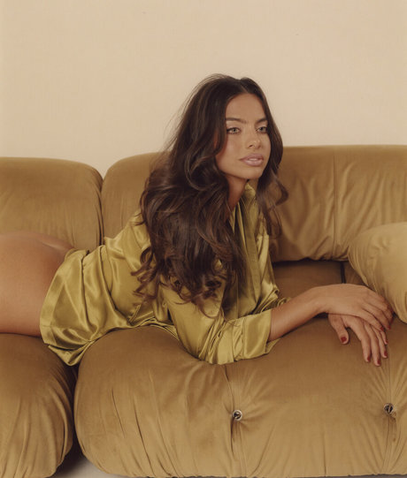 Priscilla Huggins Ortiz sexy actress photo