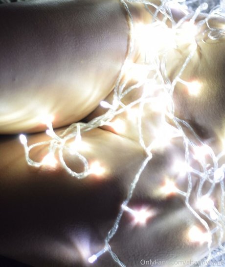 Shannylam8 pretty pornstar photo