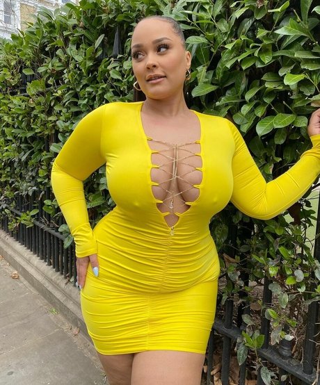 therealnatalie pornstar nude images