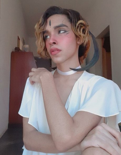 JadeFemboy model pretty galleries