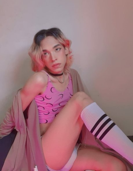 JadeFemboy exclusive model image