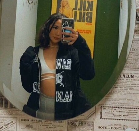 Lunaisbabyy pornstar exclusive pic