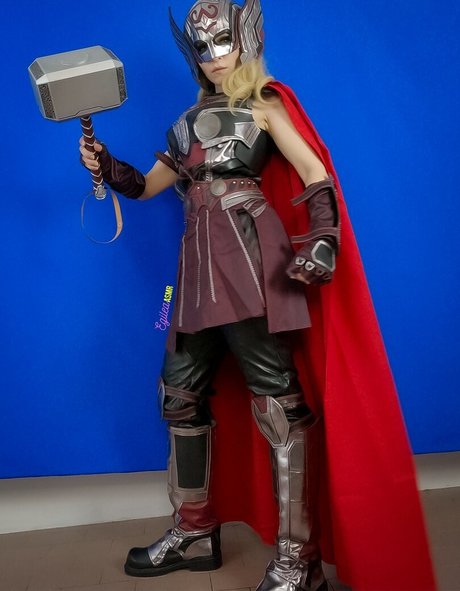 Egilea ASMR nude pornstar photo