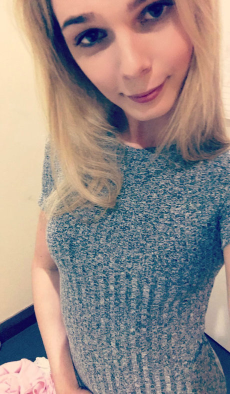 Julie Prim free pornstar photos