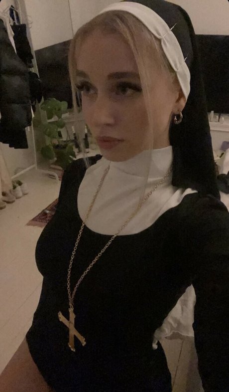 Marta Istomina top actress pictures