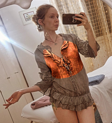 Infy Snow porn actress picture