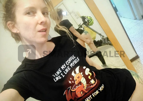 Infy Snow erotic star image