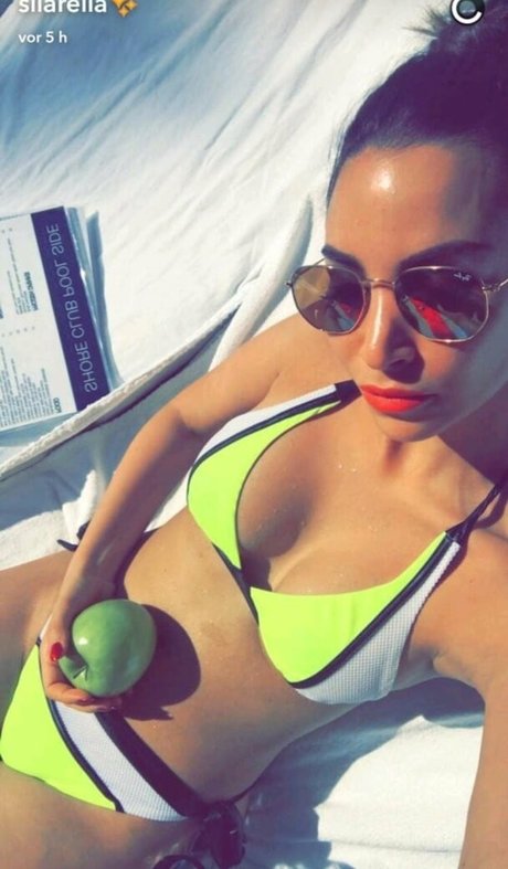 Sila Sahin pornstar nude gallery