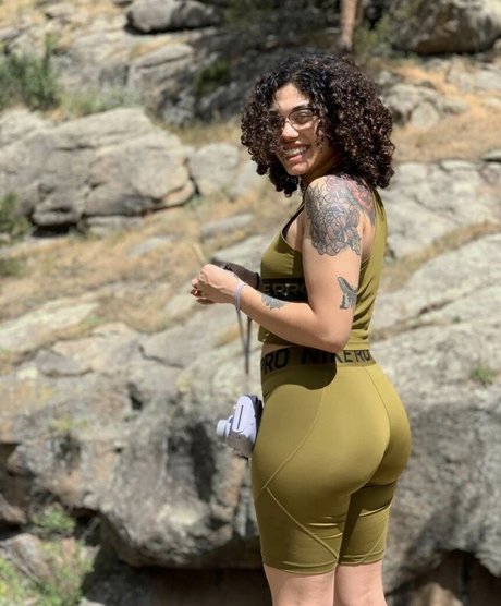 seekingsage art model pics