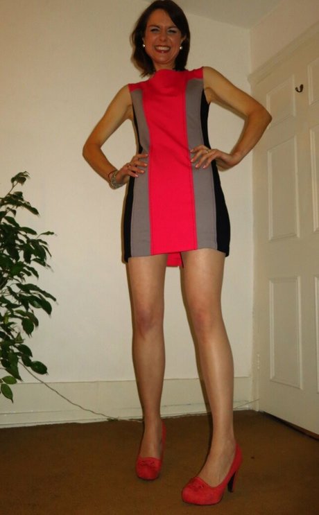 Anna Cookson sexy star archive