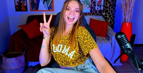 Lindawoodsy model high quality archive