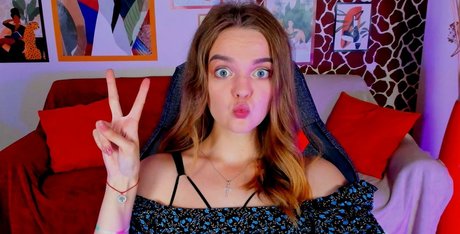 Lindawoodsy nudes actress photo