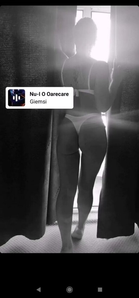 cristinutza18 beautiful model pictures