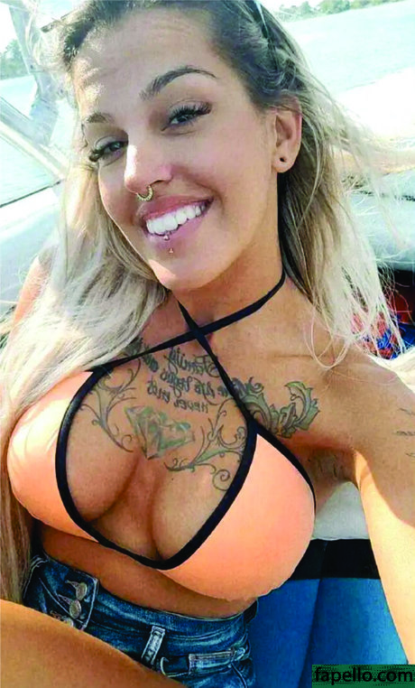 Maria Delsol model hot photo