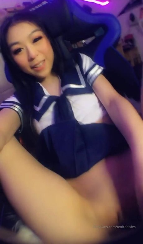 ToxicDaisies nice pornstar photos