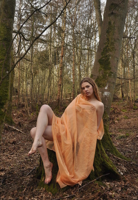 Aria Wednesday star nude gallery