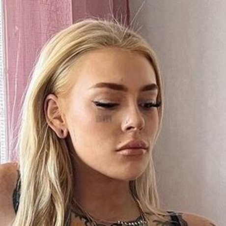 Aurajoutsenlampi adult star pic