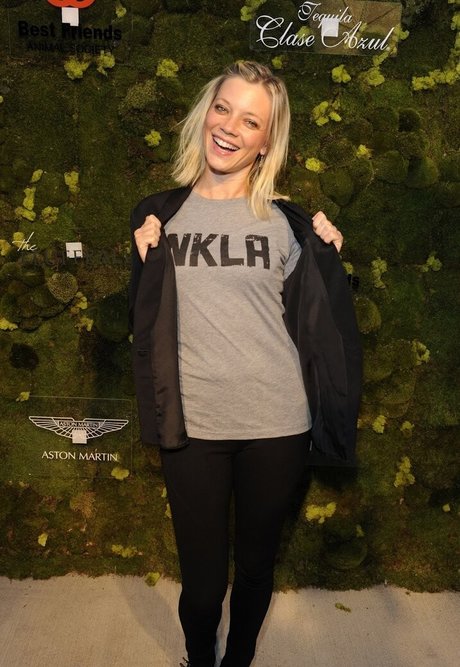 Amy Lysle Smart star nudes img