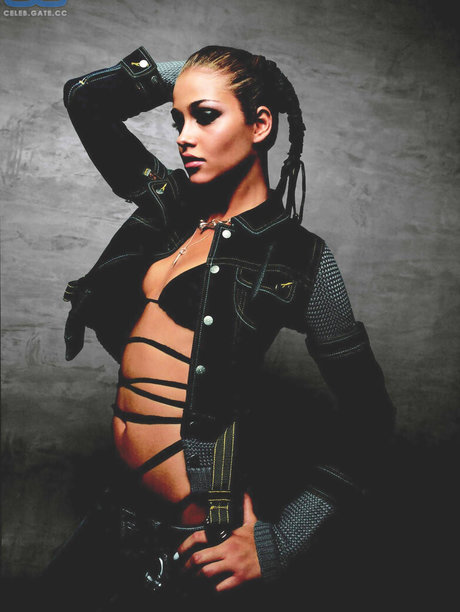 Ana Beatriz Barros porn actress img