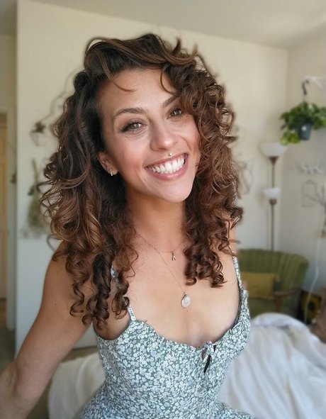 Miss Medussa model nudes picture